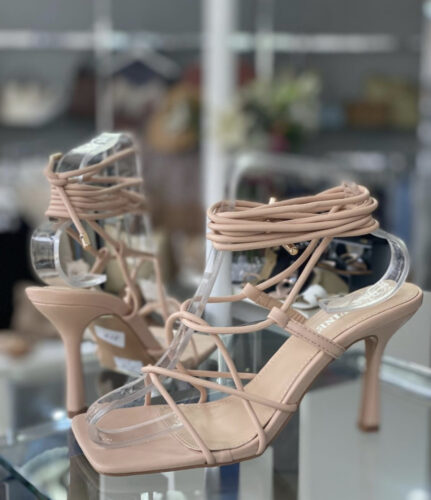 Ankle strap 2024 tie heels